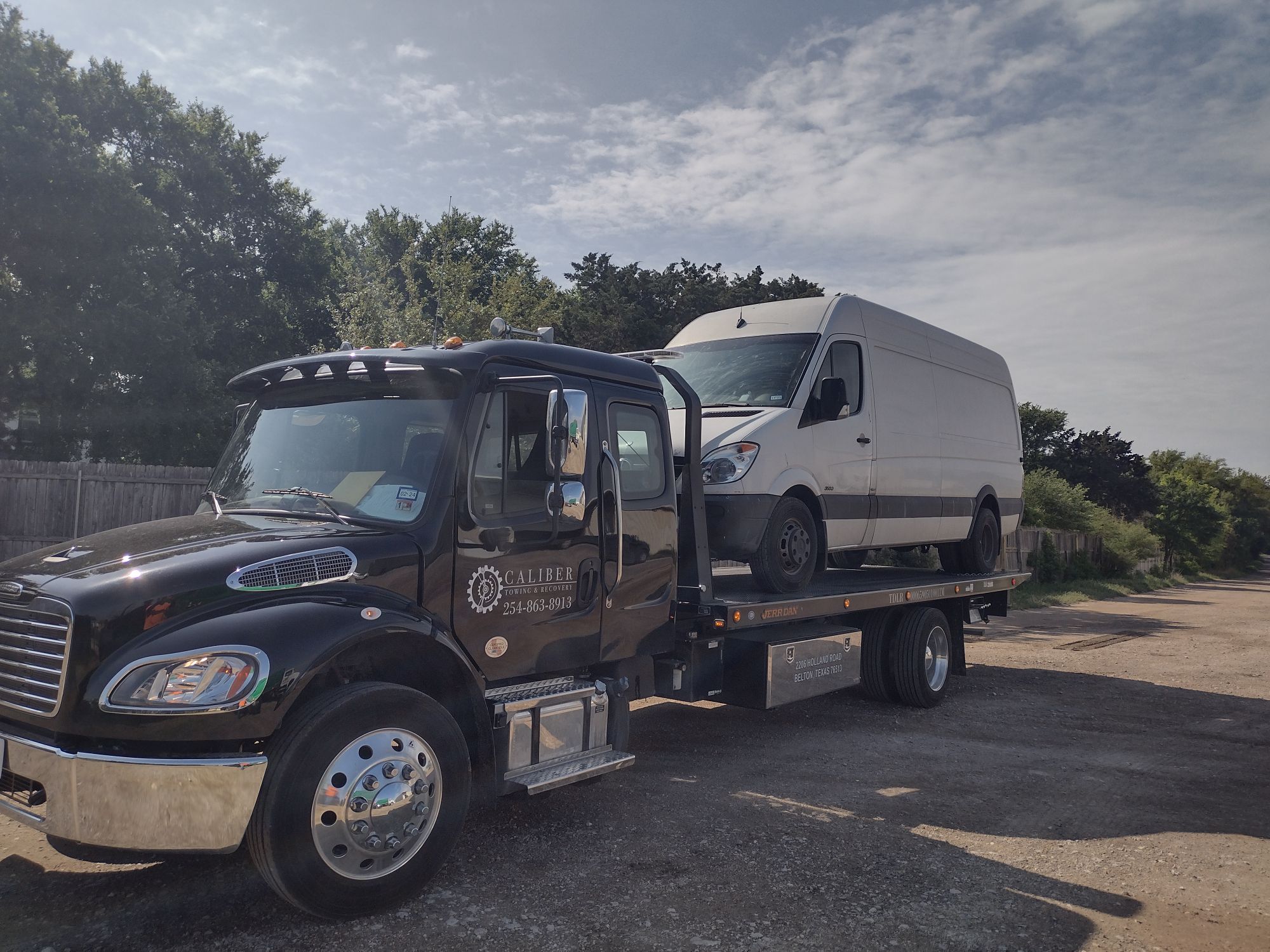 Caliber Towing & Recovery of Belton, TX