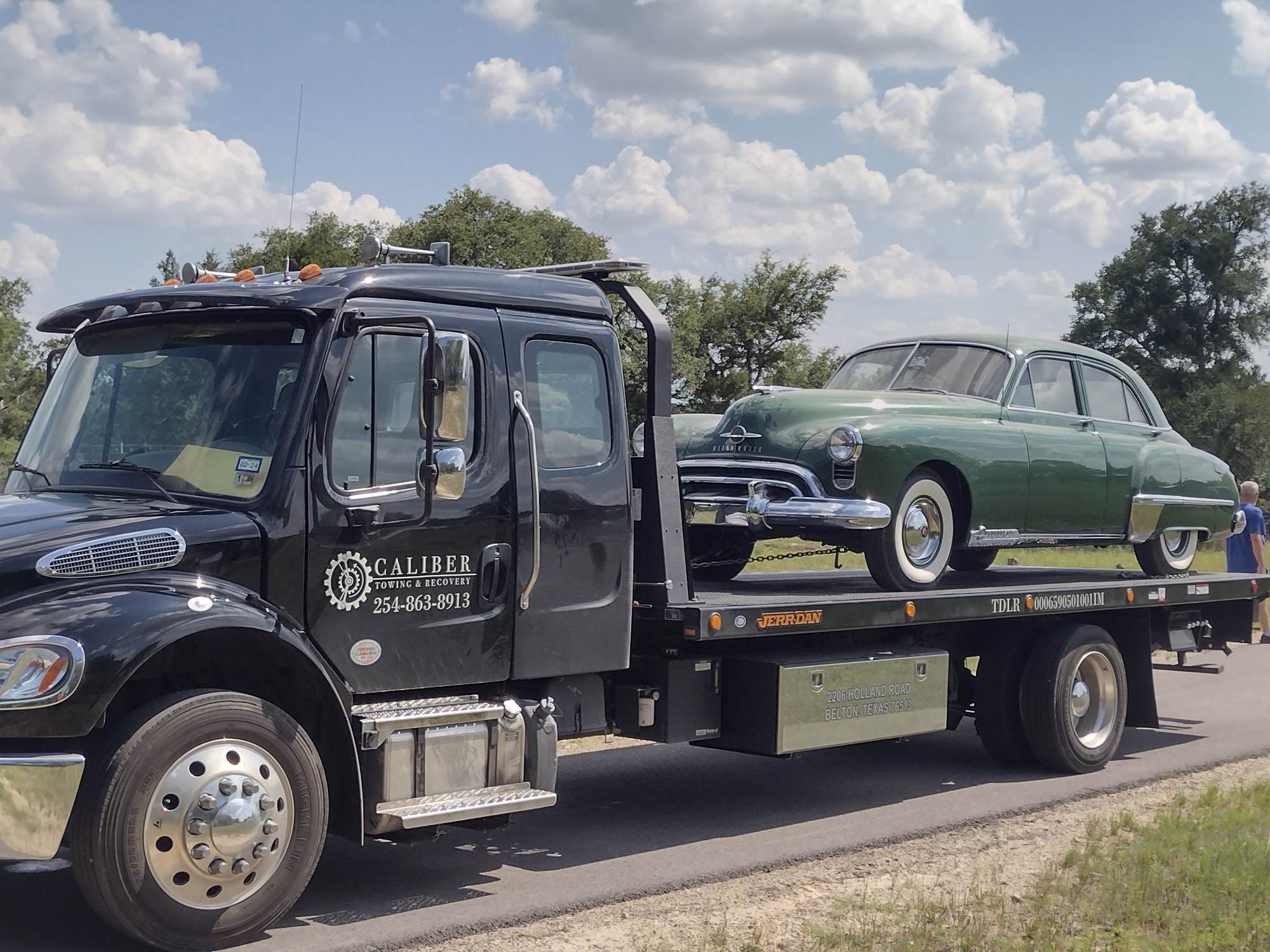 Caliber Towing & Recovery of Belton, TX